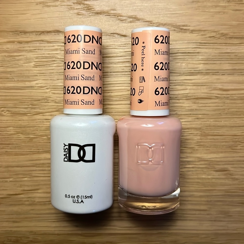 💅🏻DND polish - miami sand💅🏻